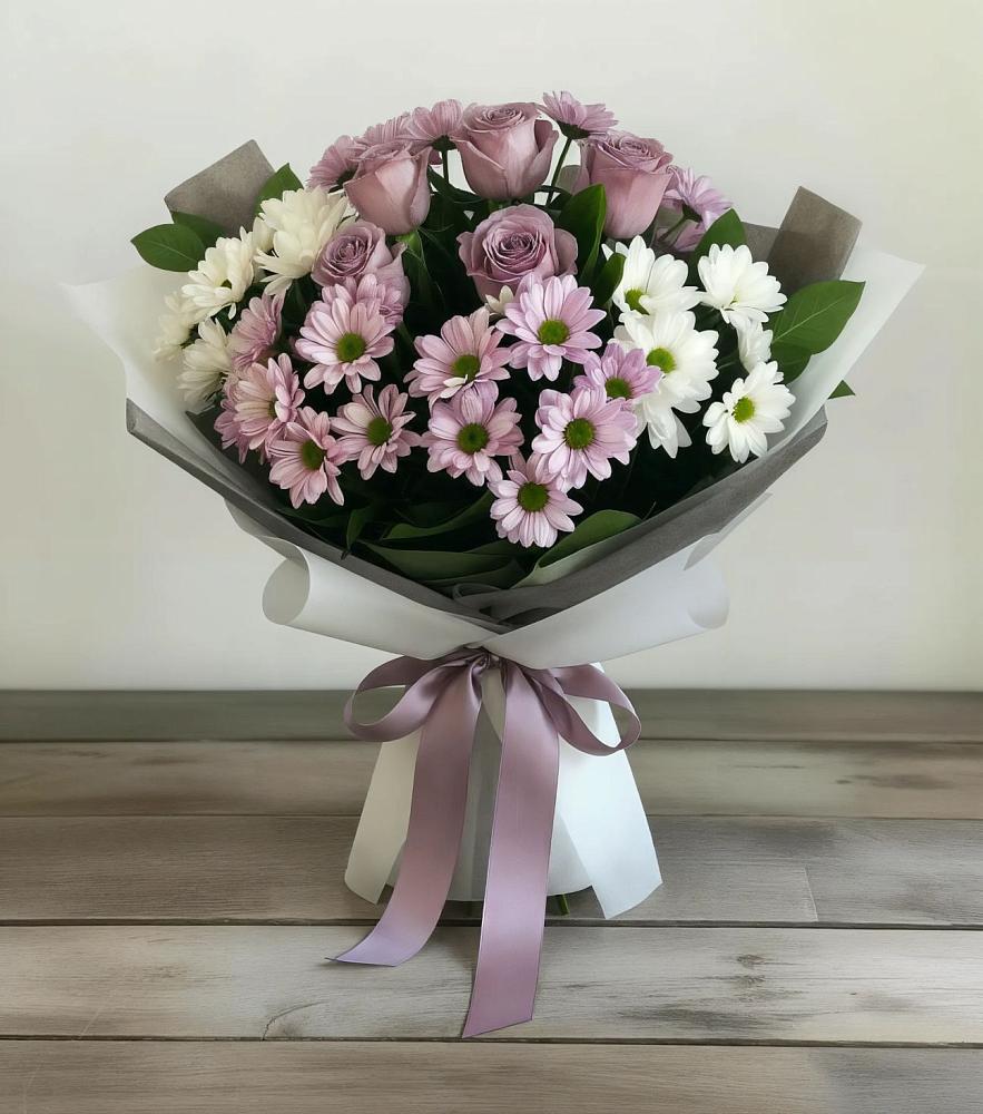 Букет цветов из: Хризантемы и Розы в Калуге