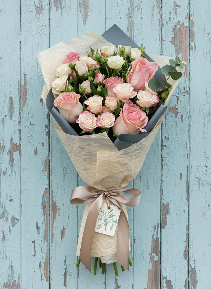 Букет цветов из: Розы в Калуге