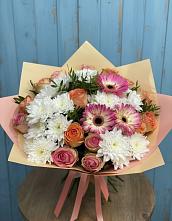 Букет цветов из:  Розы, Герберы и Хризантемы в Калуге