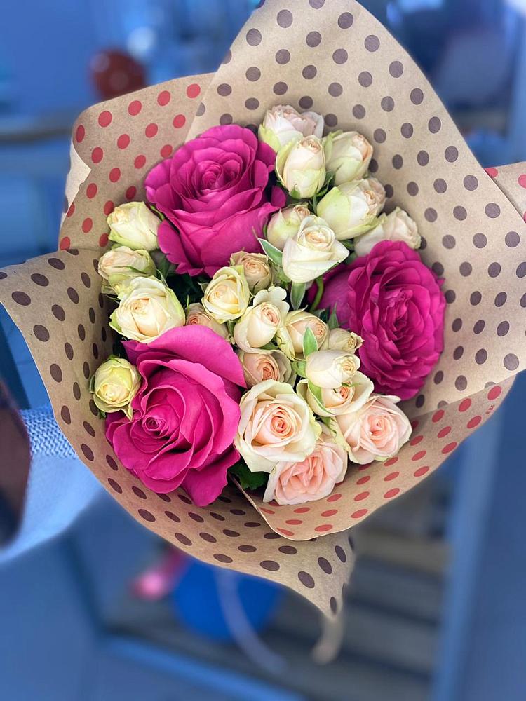 Букет цветов из: Розы в Калуге