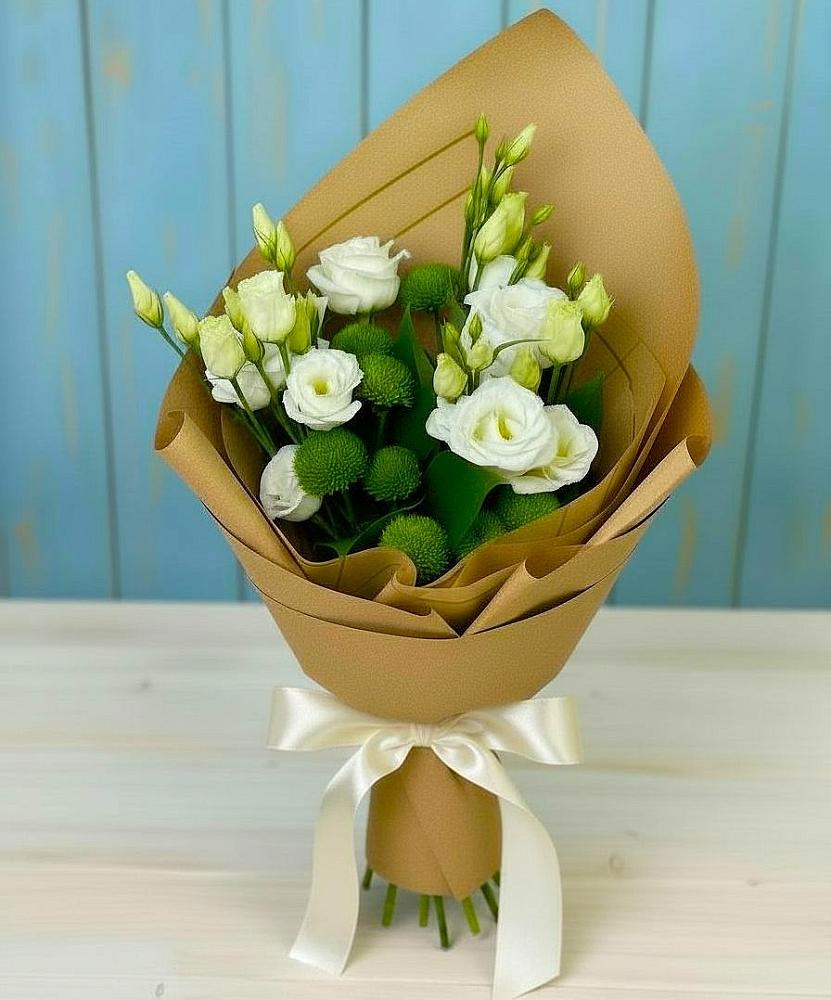 Букет цветов из: Хризантемы и Лизиантусы в Калуге