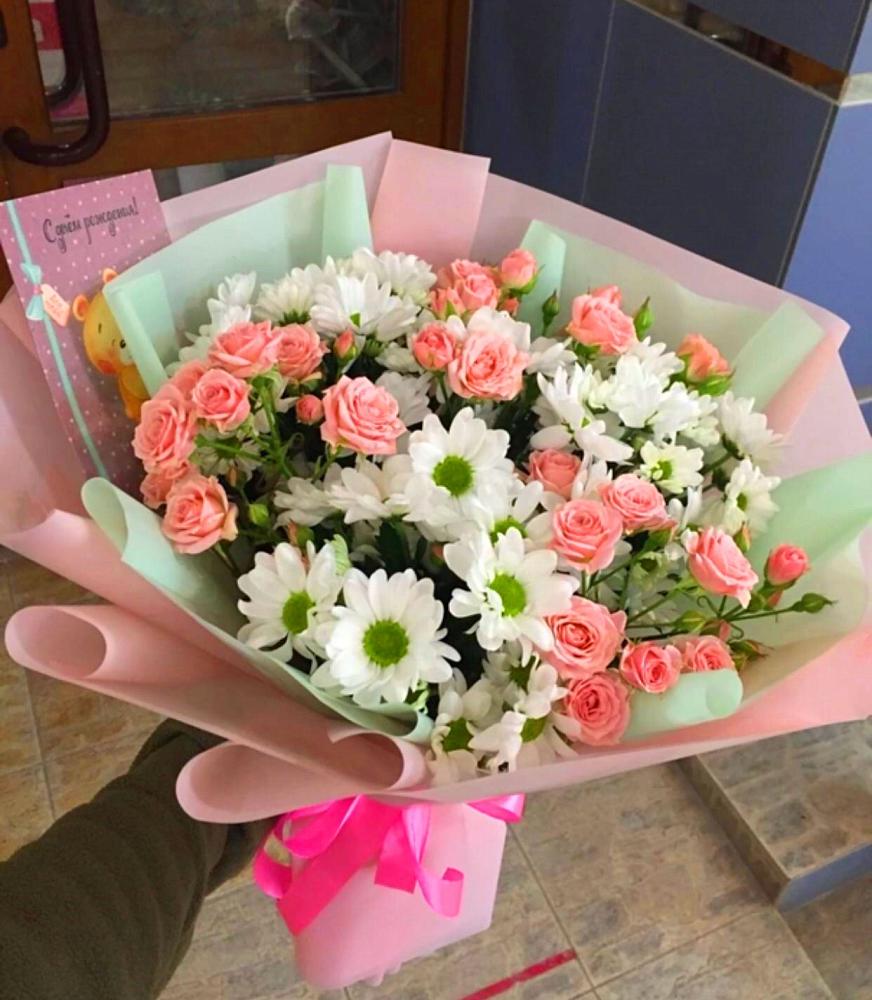 Букет цветов из: Розы и Хризантемы в Калуге