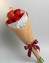 Букет цветов из:  Розы в Калуге