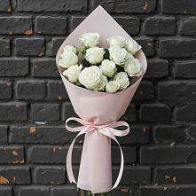Букет цветов из:  Розы #REPLACE_PRED# Калуге